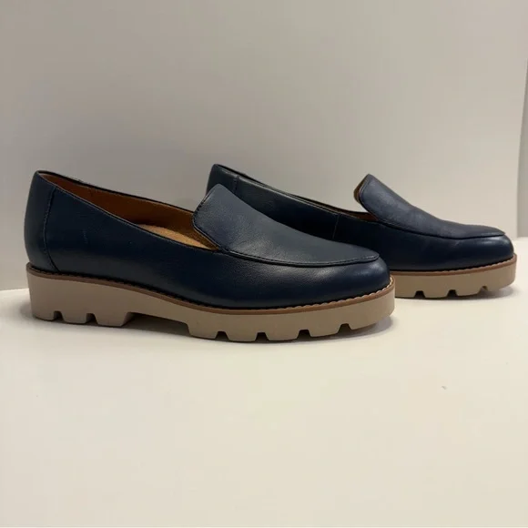 Vionic Kensley Navy Leather Orthotic Lug Loafers 6 NWOB - Picture 2 of 8